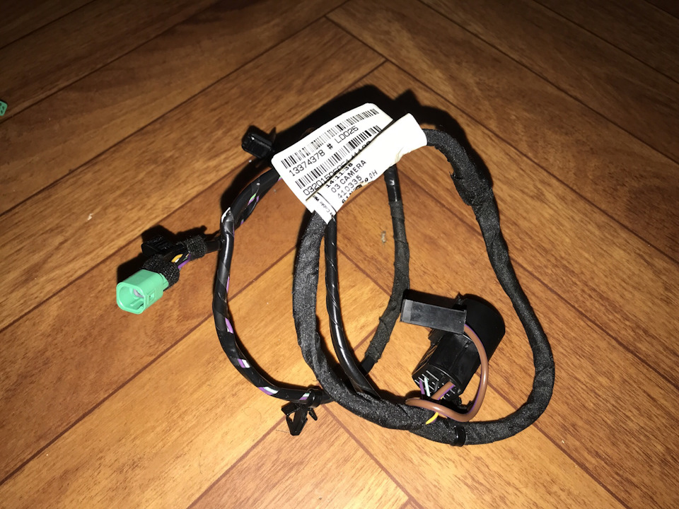 Проводка багажника для камеры З/Х — Opel Astra J