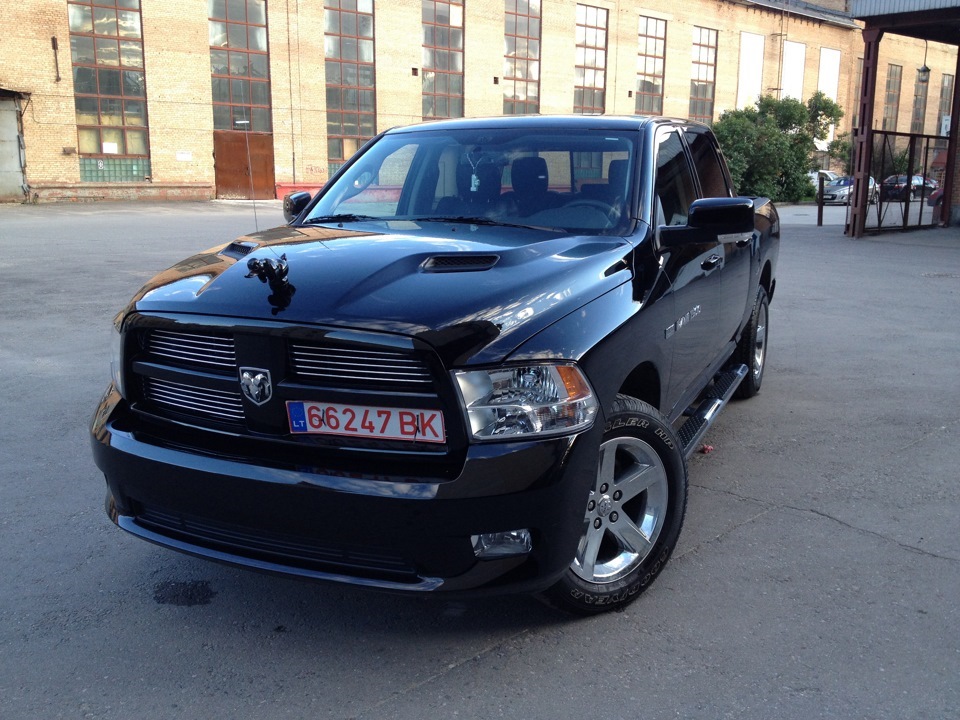 Dodge Ram баран