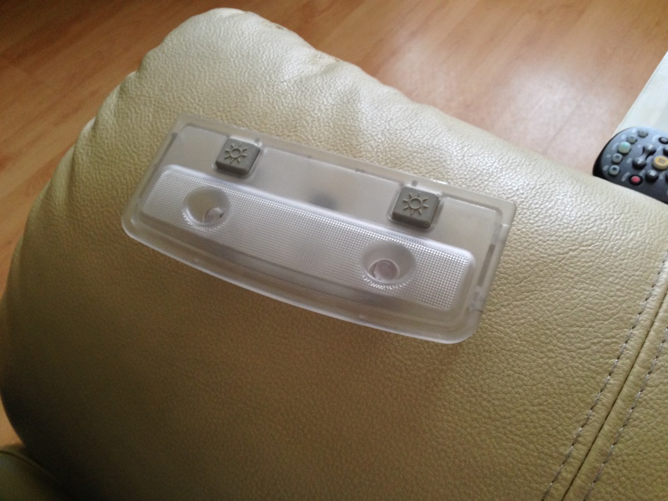 Выкидной ключик — Lada Приора седан, 1,6 л, 2010 года | аксессуары | DRIVE2