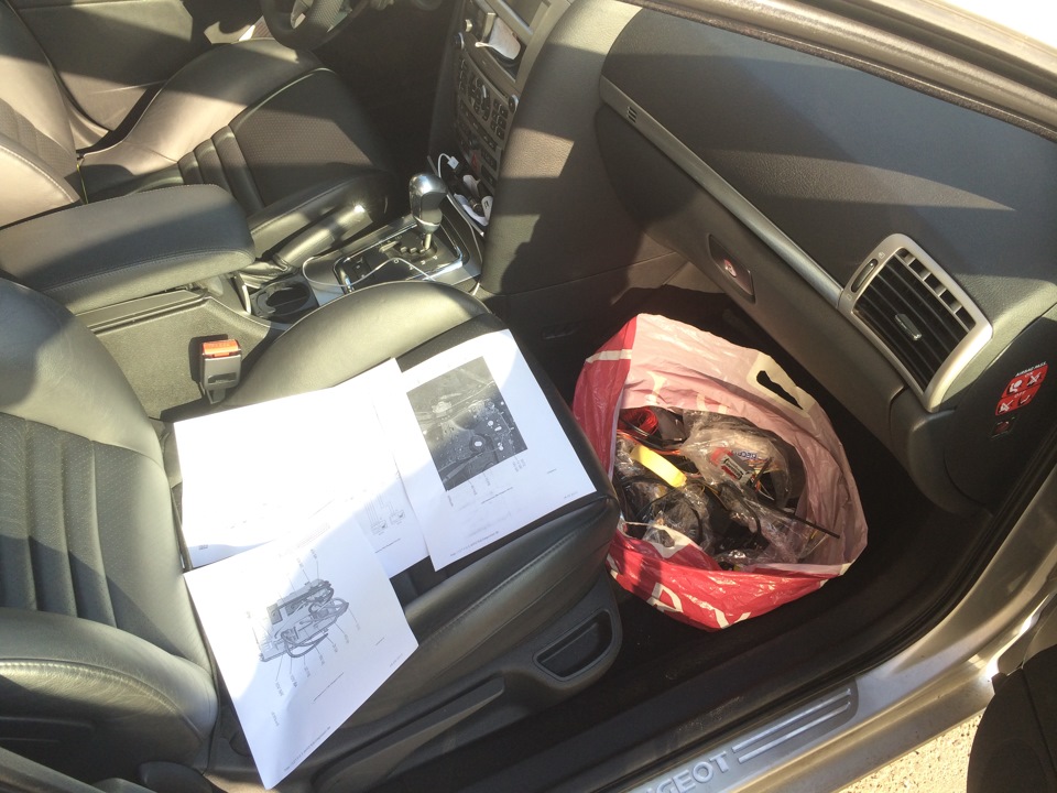 Всё принесено в автомобиль. — Peugeot 407