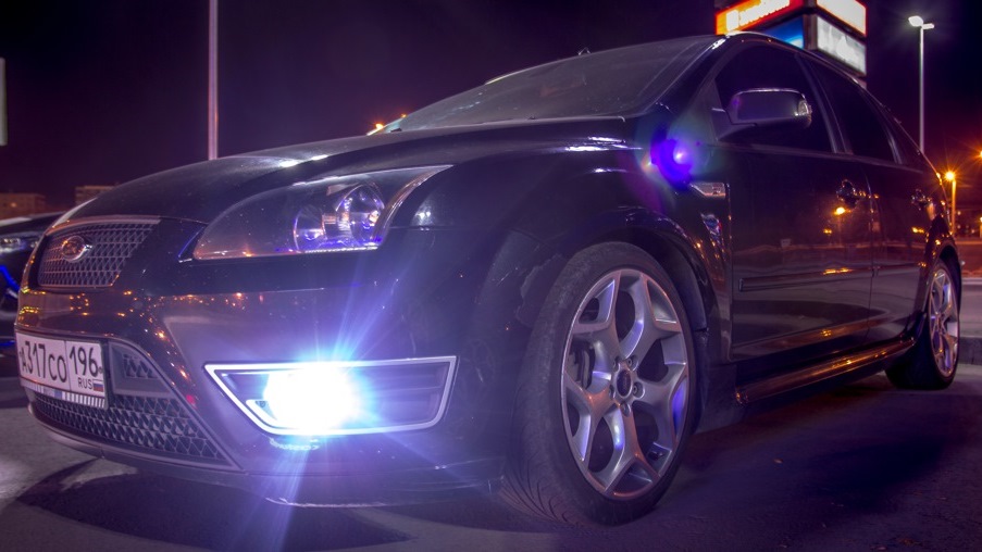 Ford Focus II ST 2.5 бензиновый 2007 на DRIVE2