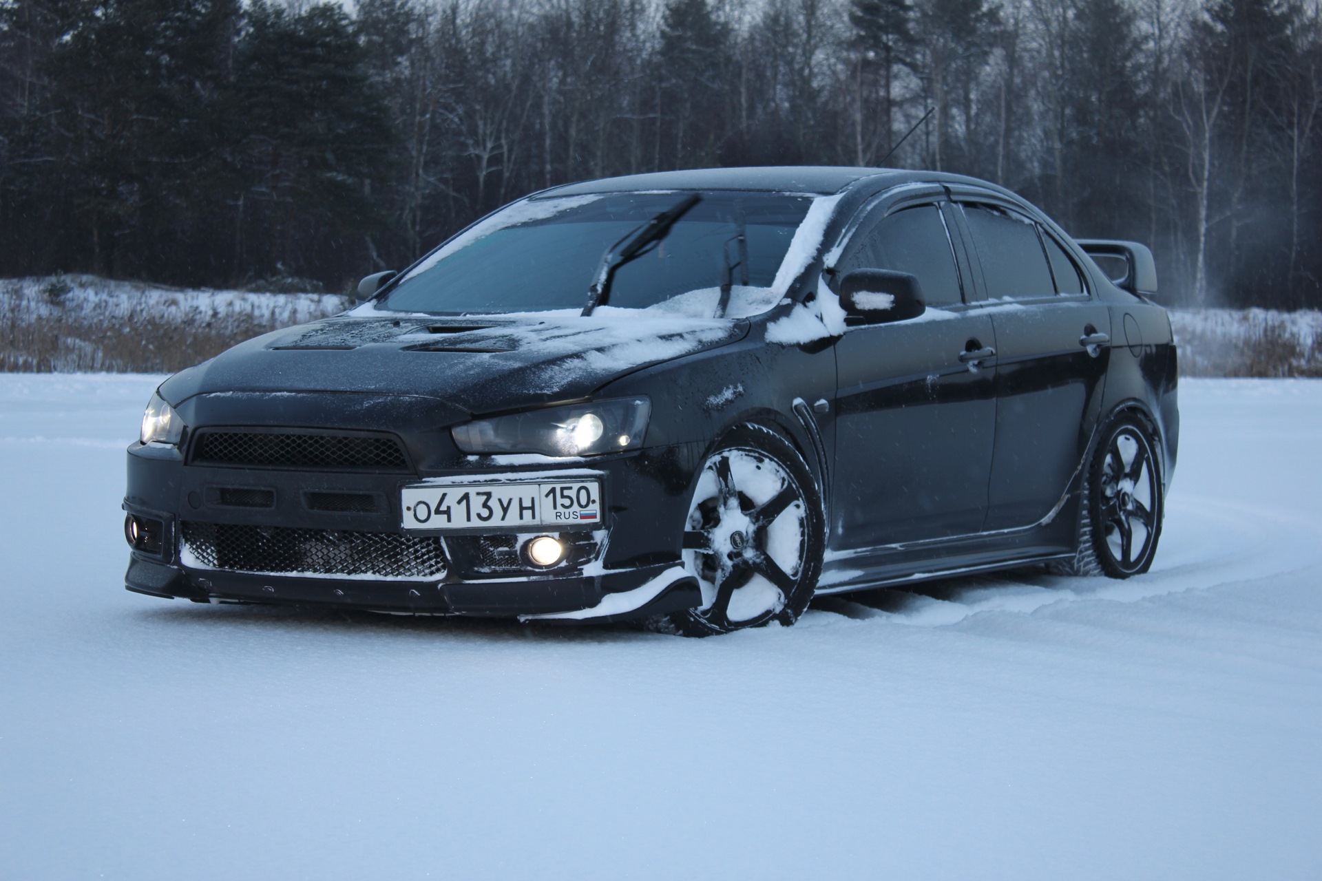 Mitsubishi Lancer Evolution 10 зима