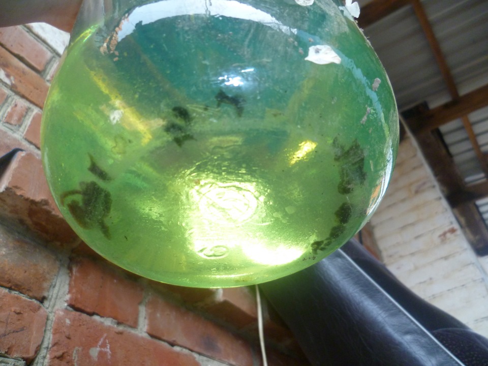 Очистка топливного бака. Слив бензина. — LADA 21102, 1,5 л., 2002 года ...