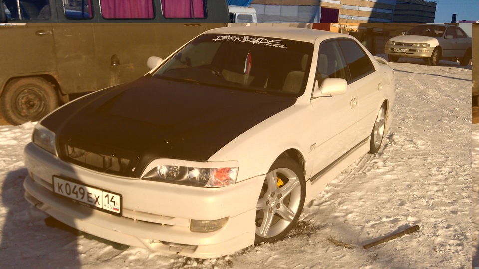 Toyota chaser центральное отверстие