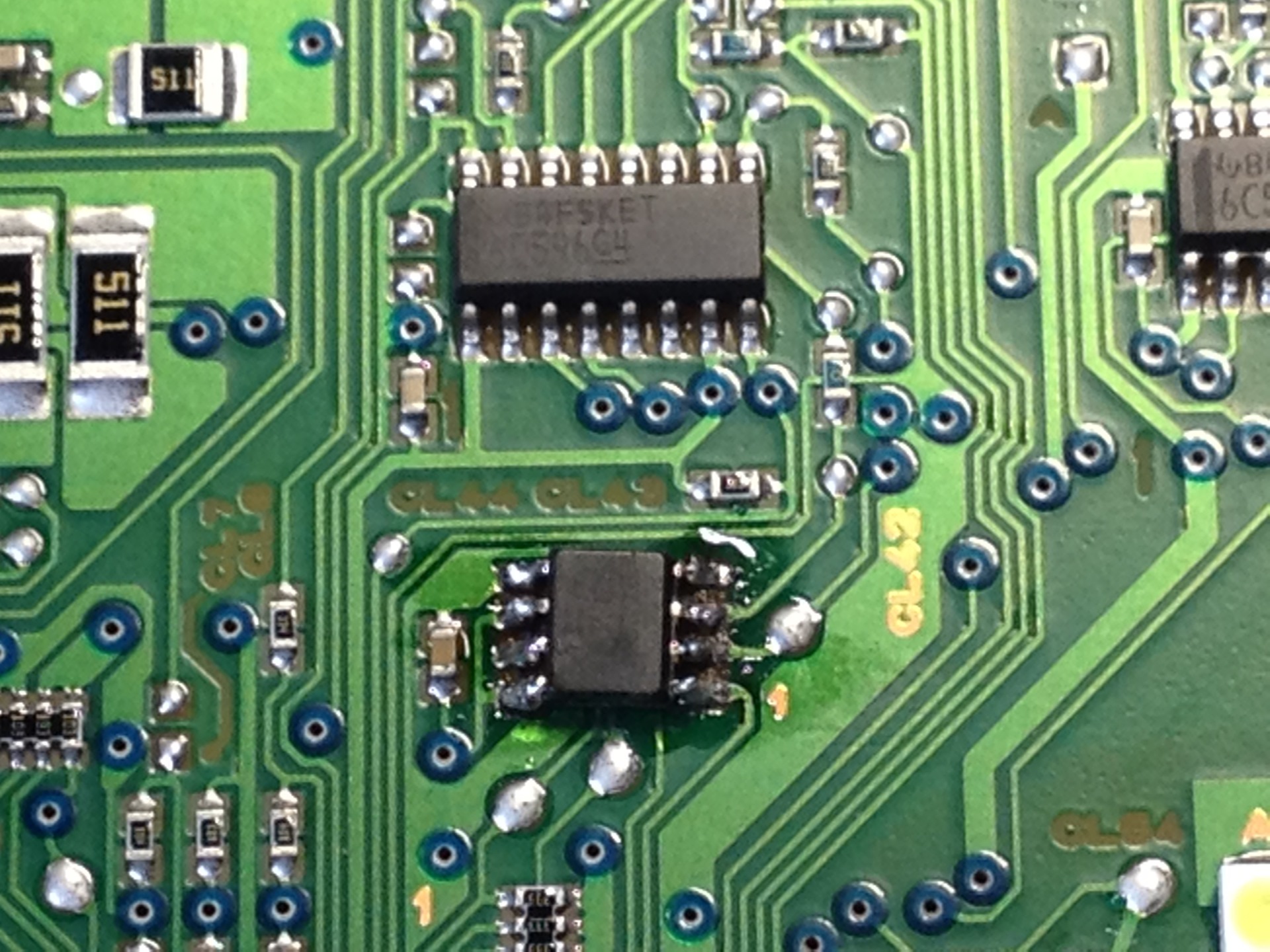 Перепайка микросхем. Микросхема CSI 93c46si. 93c66 EEPROM. Fabia EEPROM 93c86. 93c46 Subaru Legacy ECU.