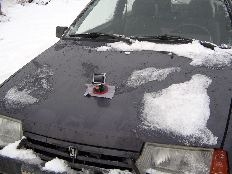 Камера на капоте ''Чароита'' — Lada 21083