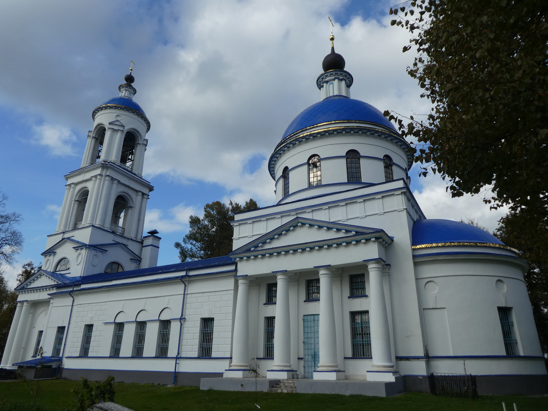 Храм Успения Пресвятой Богородицы Видное