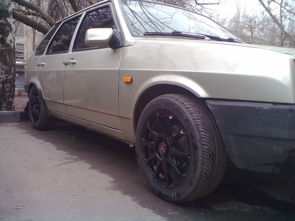 Тапаньки) — Lada 21093i, 1,5 л, 2005 года | колёсные диски | DRIVE2