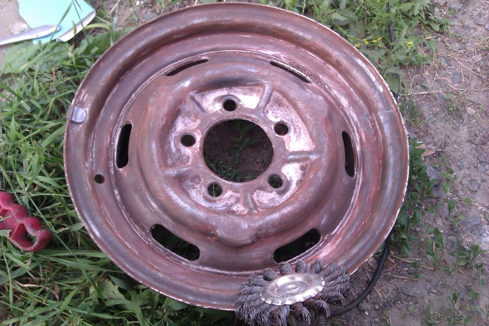 Самостоятельная покраска — Москвич 2140, 1,5 л, 1981 года | колёсные ...