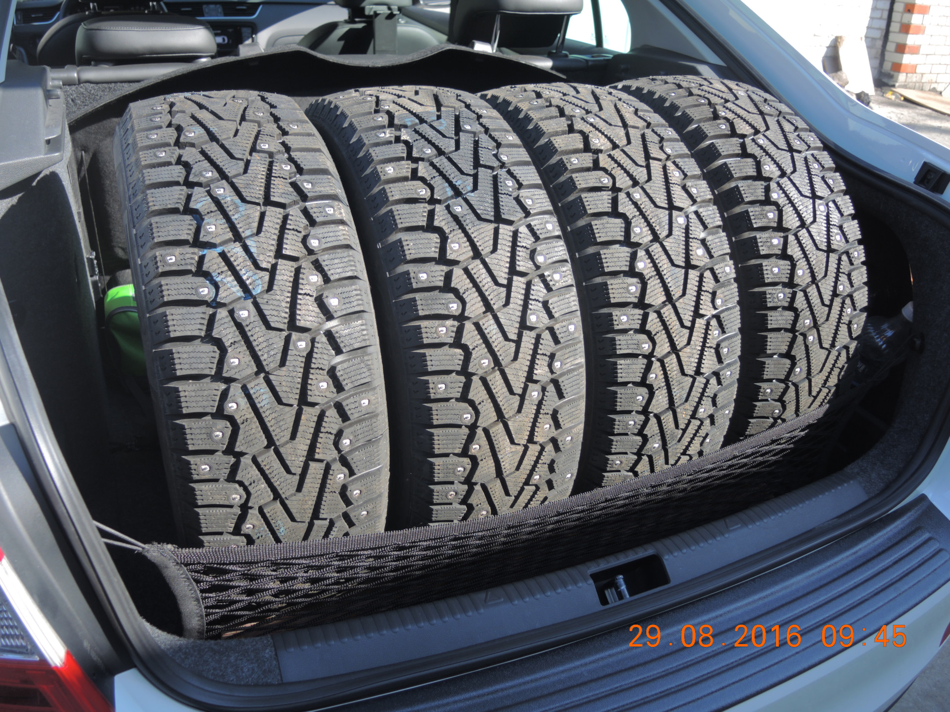 Шины pirelli ice zero r16 зимние. Pirelli Winter Ice Zero 205/55 r16 94t. Pirelli Ice Zero 205/55 r16. Шина Pirelli Winter Ice Zero 205/55 r16 94t. Pirelli 205/55r16 94t XL Ice Zero fr.