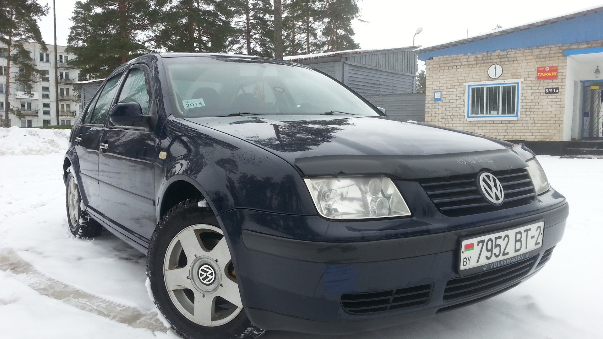 Бора авто отзывы. Бора авто отзывы. Бора фольксваген 2003 салон автомат. Vw bora 1. Volkswagen bora 1 поколение.