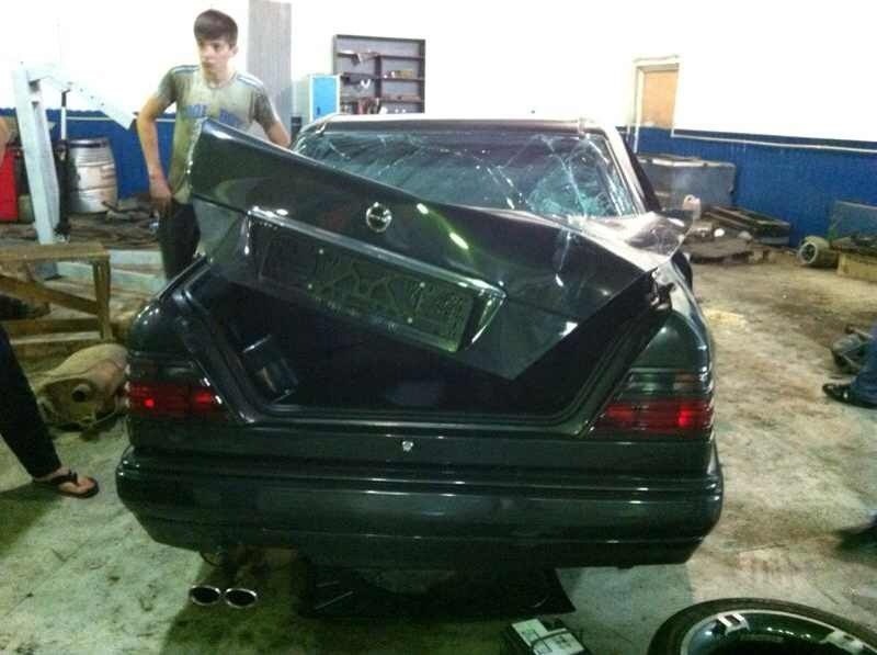 Фото в бортжурнале Mercedes-Benz E-Class (W124)