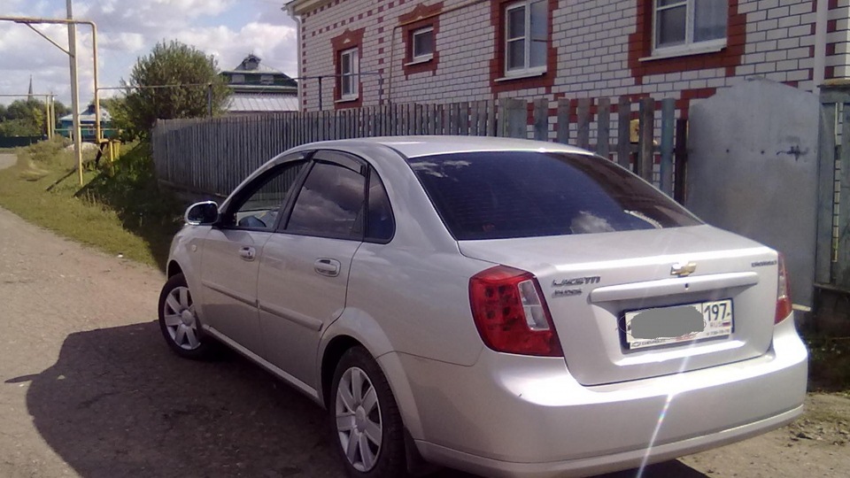 Chevrolet Lacetti седан 1 4