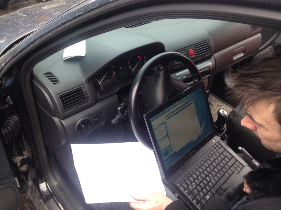 ПОДСВЕТКА ПРИБОРНОЙ ПАНЕЛИ ПРИ ВКЛЮЧЕНИИ ЗАЖИГАНИЯ — Skoda Octavia A4 ...