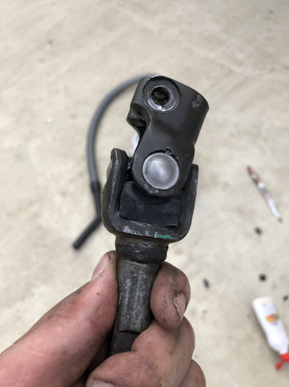 Внимание для тех у кого стучит рулевой карданчик! — Lada Granta Sport ...