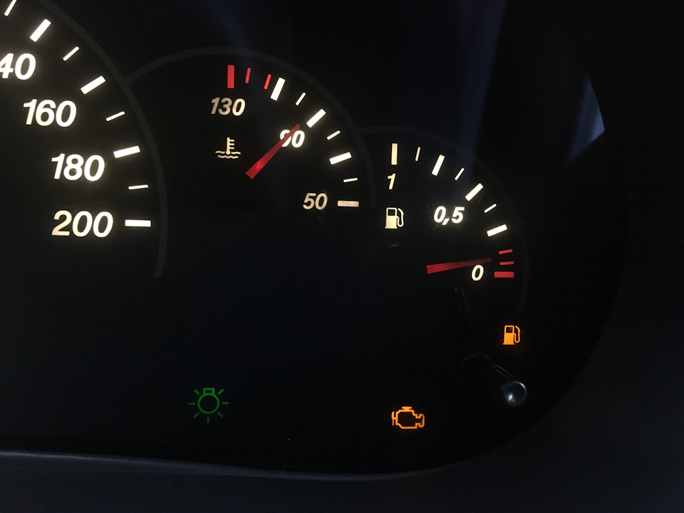47.Замена датчика тормоза! — Lada Приора седан, 1,6 л, 2012 года ...