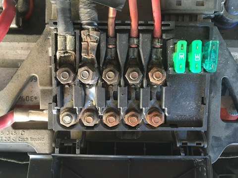 Предохранитель генератора на ауди а6