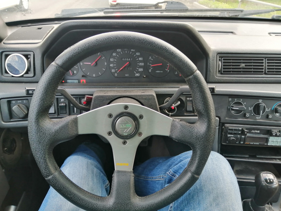 Поставил руль momo — Volvo 940, 2,3 л, 1997 года | своими руками | DRIVE2