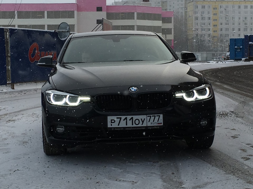 BMW f30 черная тонированная