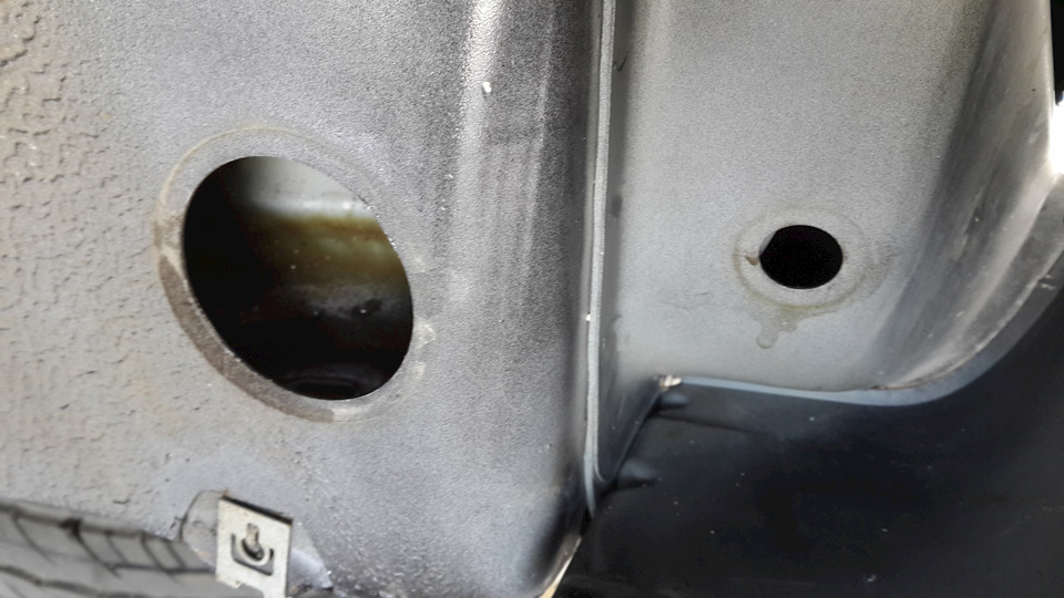 dca4dd6s 960 Как обработать пороги автомобиля изнутри самому на гранте