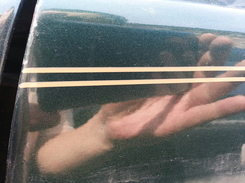 Заводские полоски на двери левой стороны кузова — Jeep Grand Cherokee (ZJ)