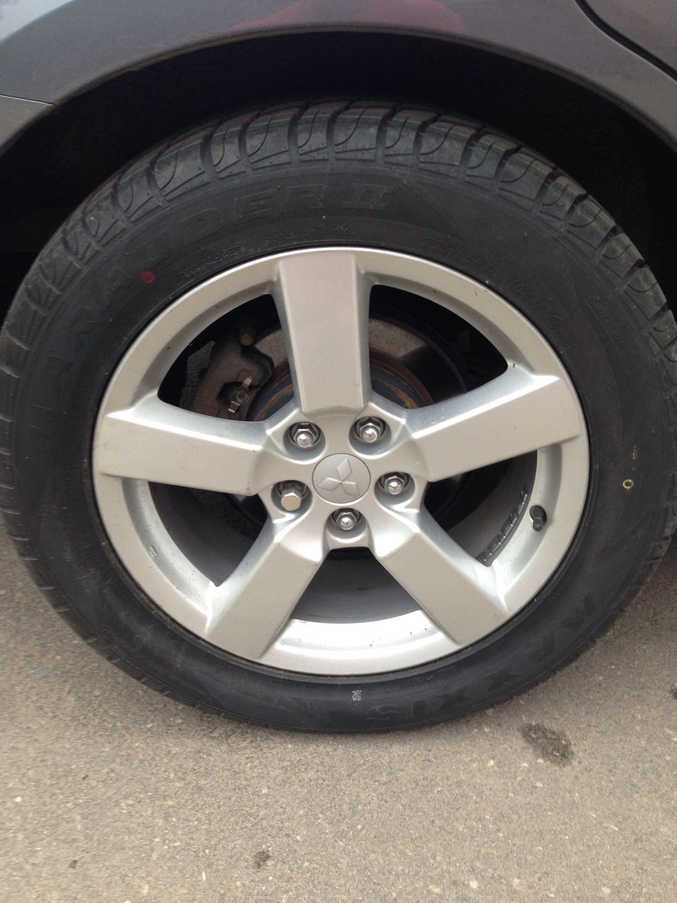 Xl r16. 235/55 R18 на Аутлендер XL. Outlander шины r17.