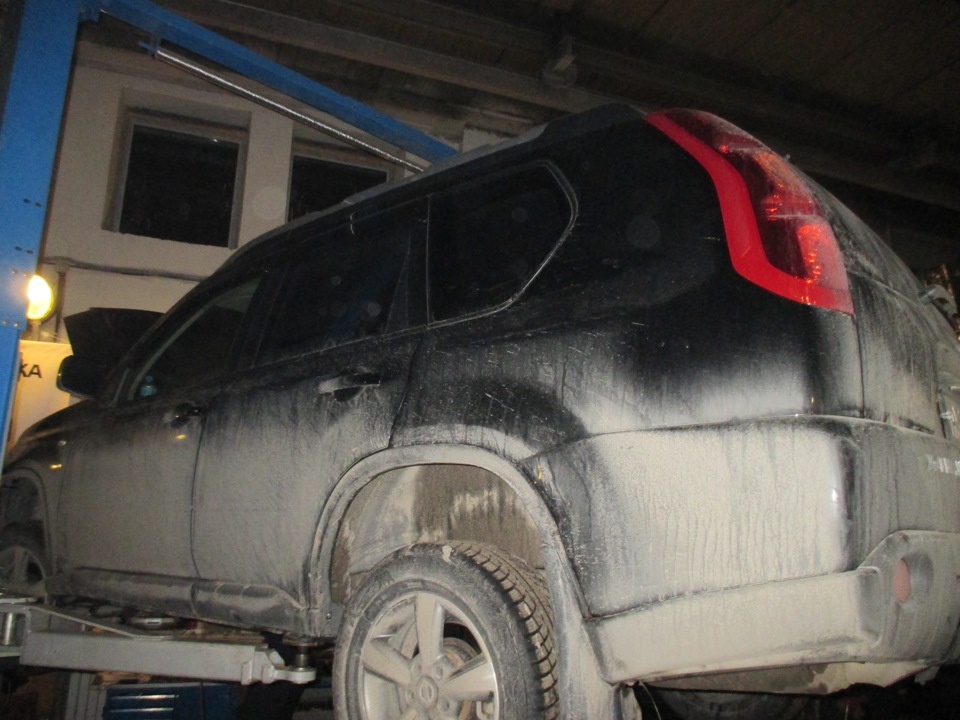 Nissan X-Trail 2010 г. Удаление катализатора дизельного двигателя ...