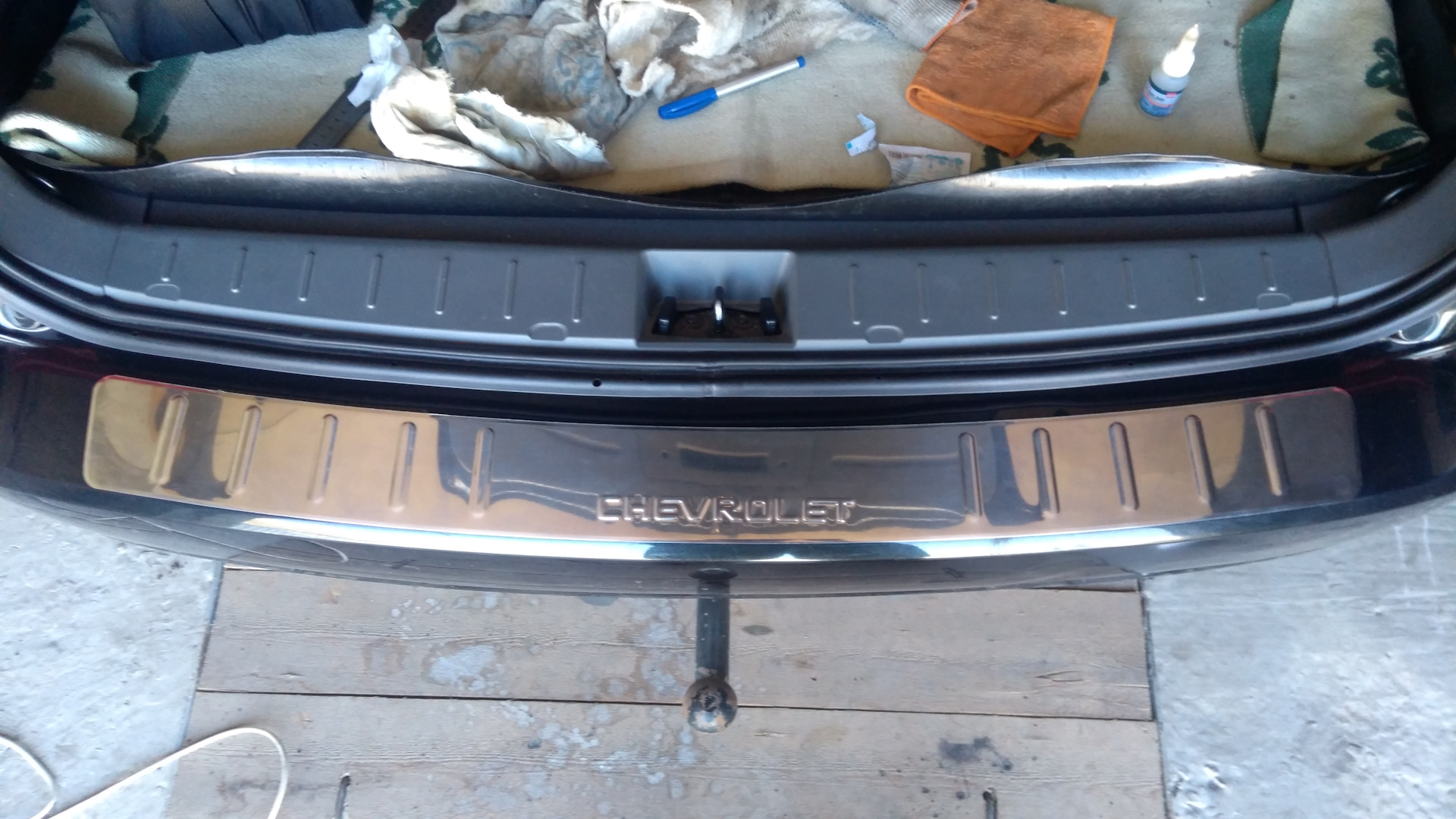 накладка на задний бампер рено флюенс артикул. никелированная накладка на задний бампер jl450. накладка на задний бампер киа соренто прайм 2019. накладка заднего бампера алу фрост ниссан ноут на драйв 2. накладки на бампер на хонда срв 2014.