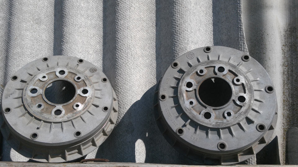 покраска задних барабанов — Lada 2114, 1,6 л, 2011 года | тюнинг | DRIVE2