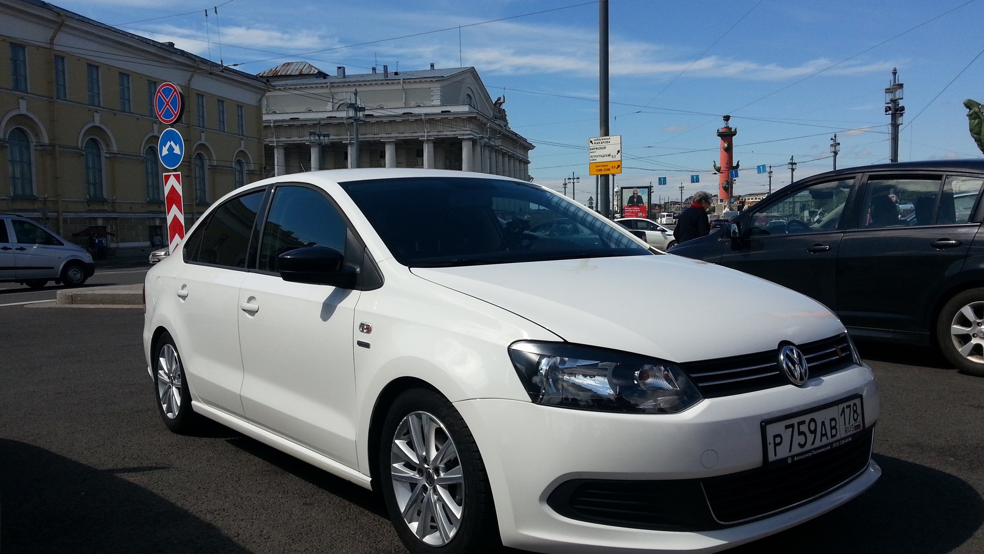 Поло седан 1.6. Фольксваген поло Сочи эдишн. Volkswagen Polo Sochi Edition. Volkswagen Polo седан Sochi Edition. Sochi Edition Polo sedan обвес.