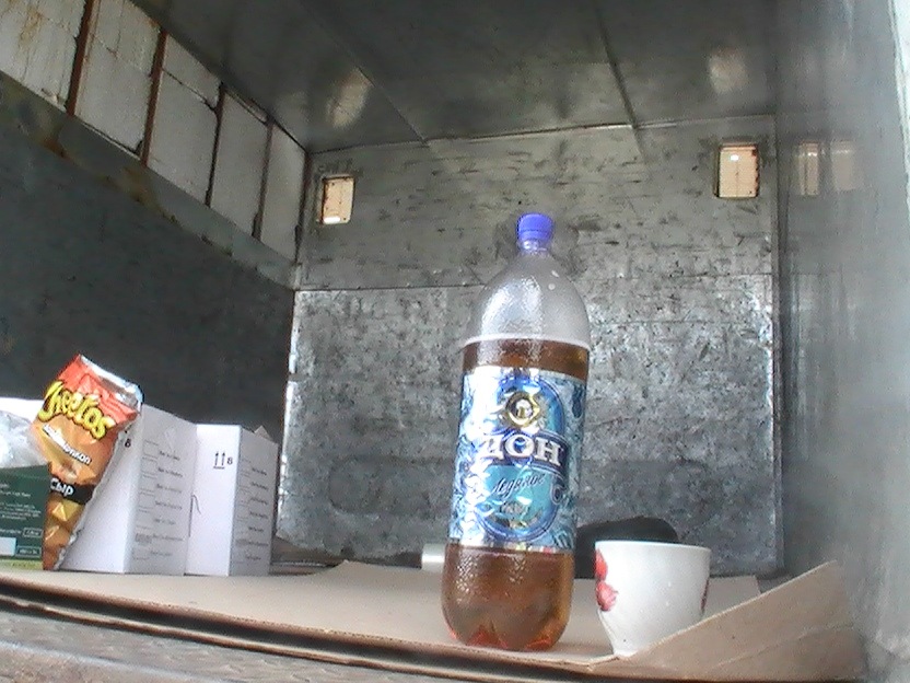 Течет крыша будки газели. Фура ободрал будку ремонт. Течет будка. Ремкомплект дверей будки газель. Течет крыша будки грузовика.