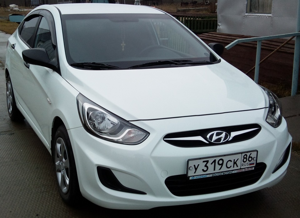 Hyundai solaris 12