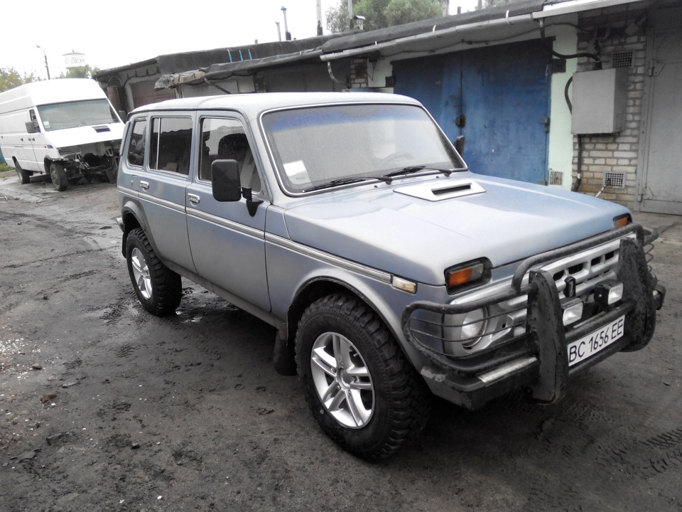 Cordiant off road 225 75 r16 на ниву. dcd7c86s 960. Cordiant off road 225 75 r16 на ниву фото. Cordiant off road 225 75 r16 на ниву-dcd7c86s 960. картинка Cordiant off road 225 75 r16 на ниву. картинка dcd7c86s 960. итак, прошел второй год владения тапками, весс больше чем камафлеймовский, динамика упала, но с парами 4.3 можно ездить, изноустойчивость хорошая, за 8 тыс износа невидно, грыж нету, качаю 2 очка, доволен впринципе, но лучше ставить на литье или ковку, на штампах тяжко ниве такие калеса), реальный размер на диске накаченой покрышки 74см
