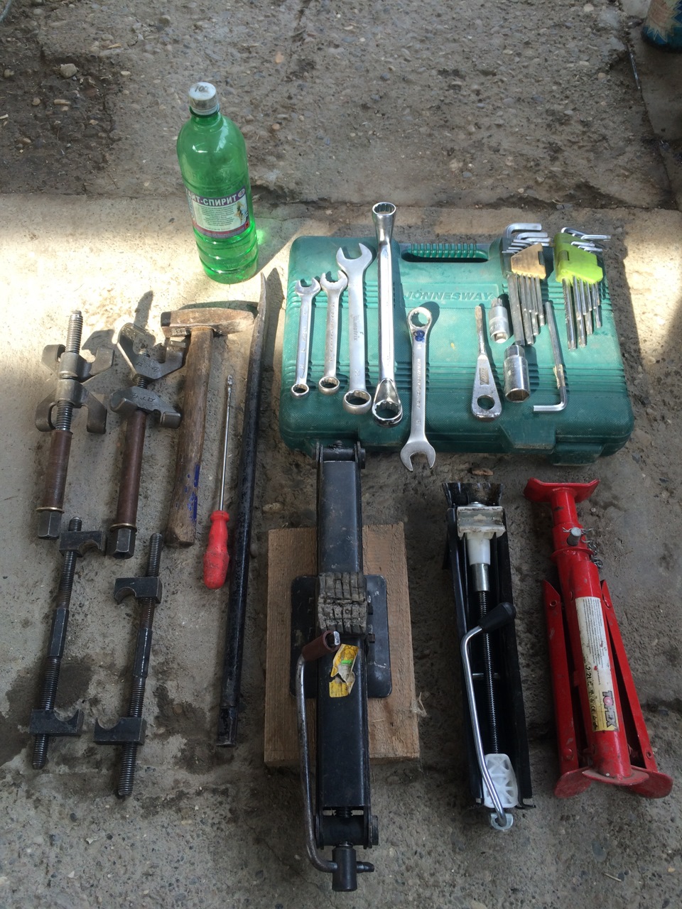 Куча инструмента! — Volkswagen Polo Sedan