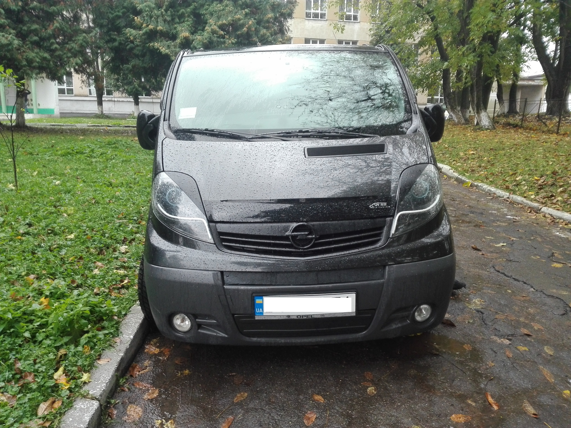 Opel Vivaro 2008 чёрный