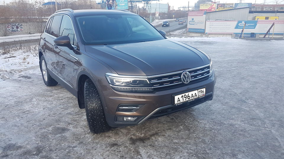 Volkswagen tiguan коричневый