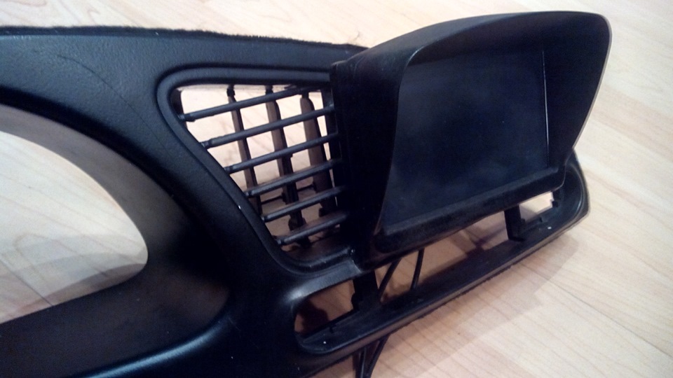 Панель с монитором готова — Chevrolet Lanos