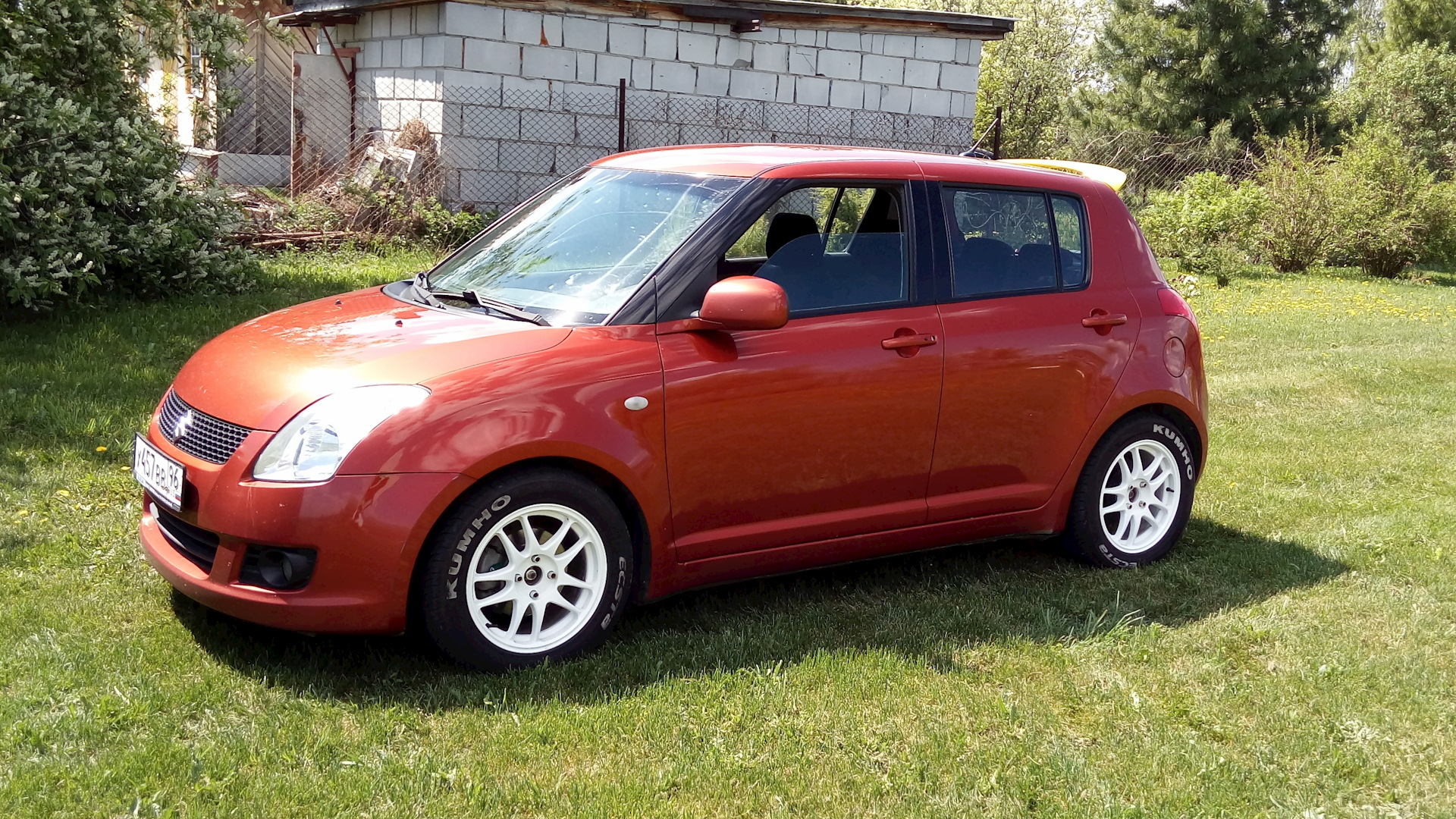 Suzuki Swift (2G) 1.3 бензиновый 2008 | 4WD на DRIVE2