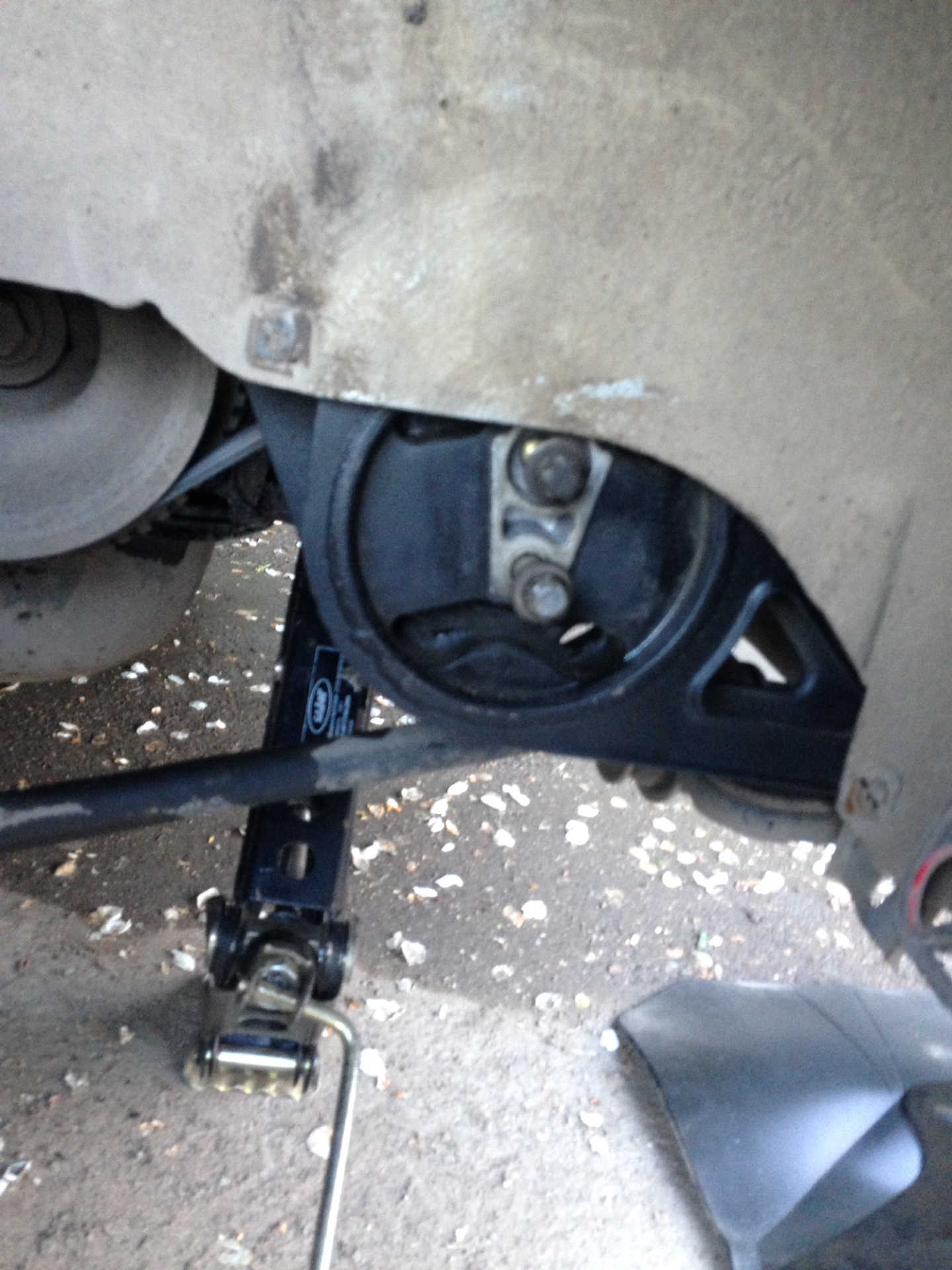 Замена подушки двигателя гранта 8 клапанов 60 фото - KubZap.ru