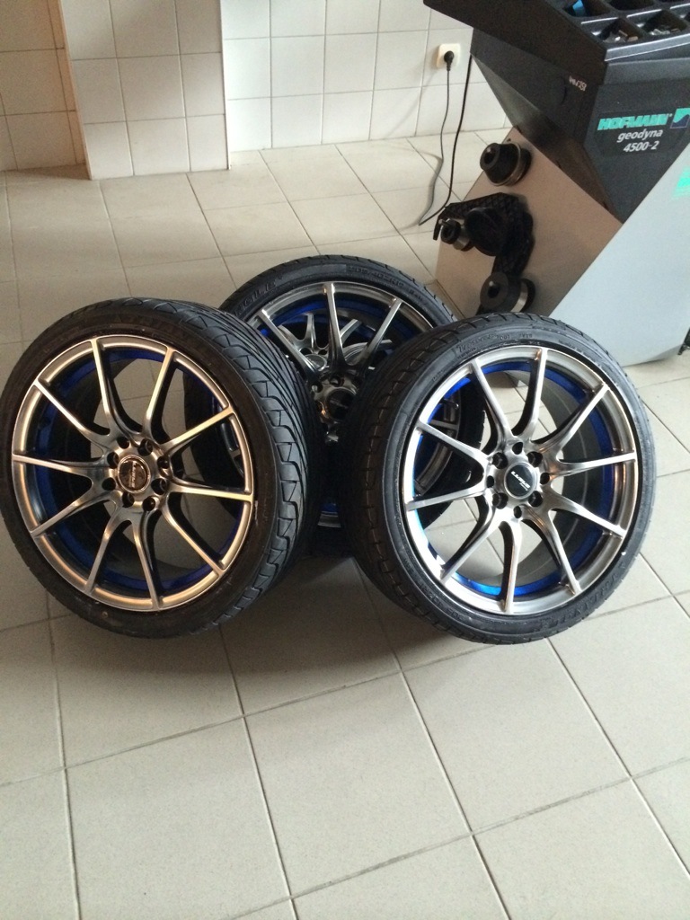 Диски mountain. Диски р16 Grizzy. Диски р18 Bridgestone Neeper. Диски Алпайн р17. Диски р20 Pinnacle.