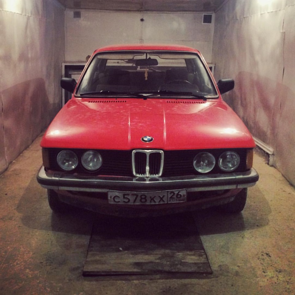 Всем привет! Не выключается зажигание! — BMW 3 series (E21), 1,6 л ...