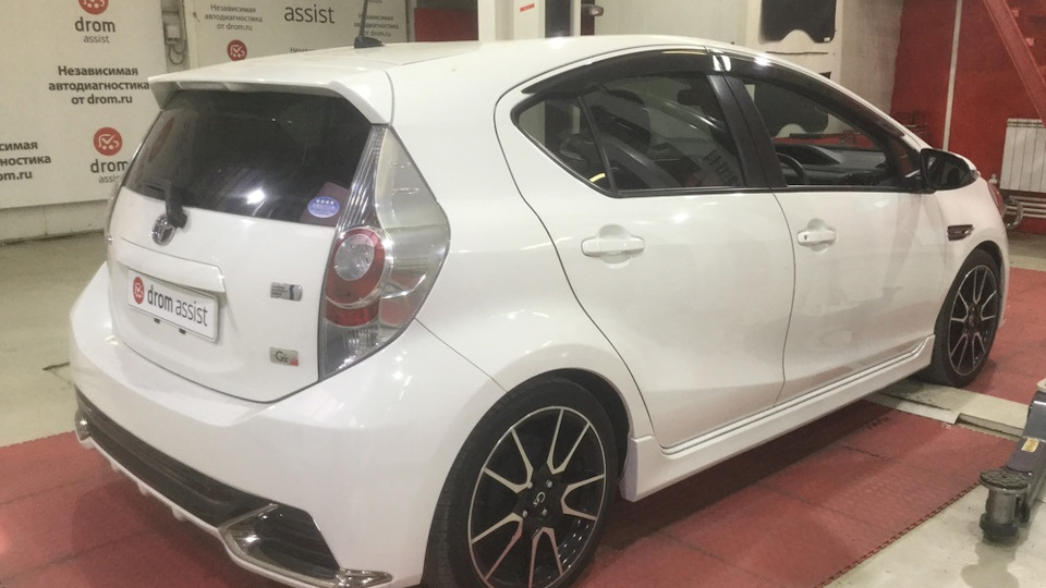 Toyota Aqua G Gs Drive2