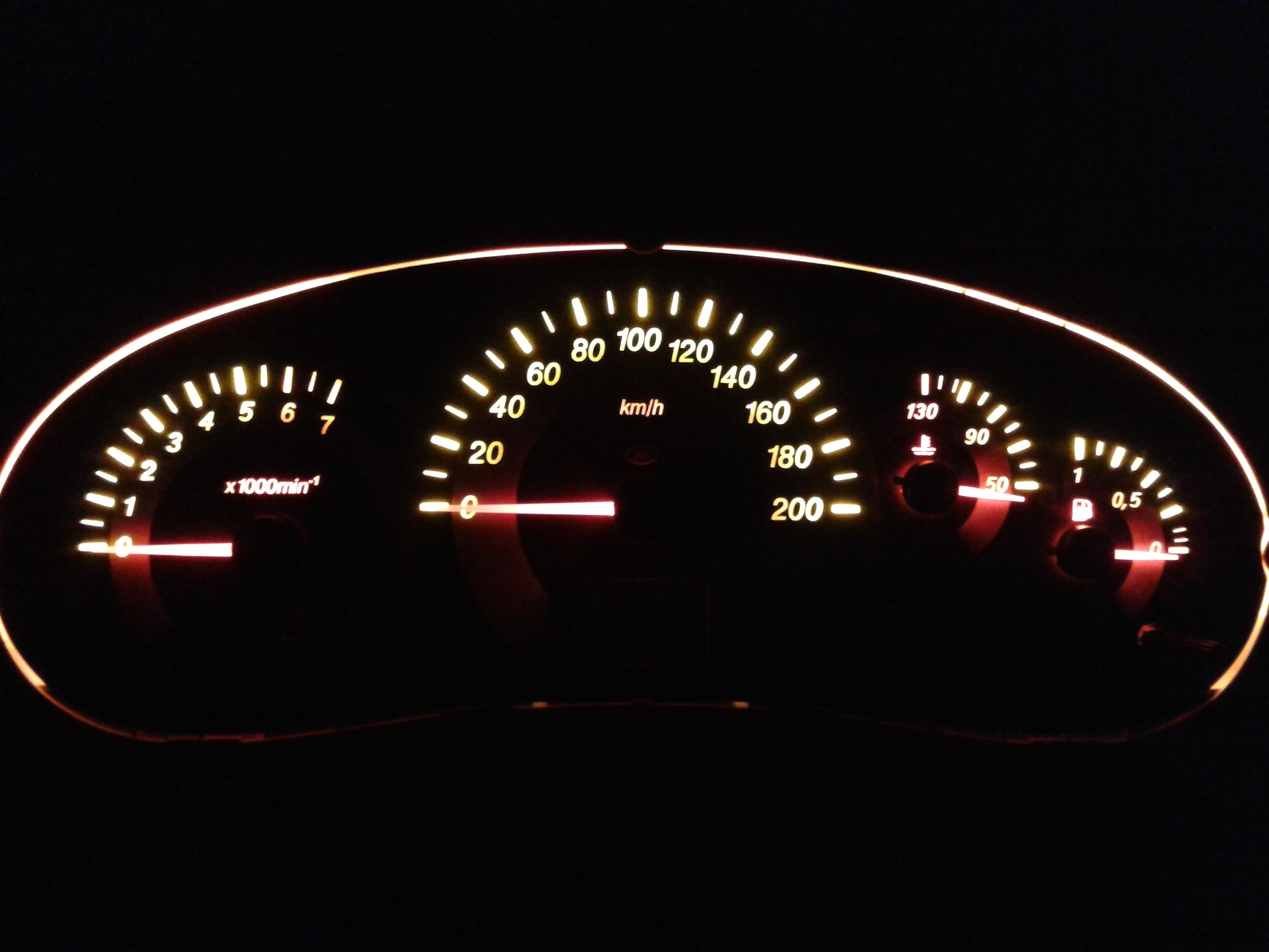 не горит подсветка панели приборов калина