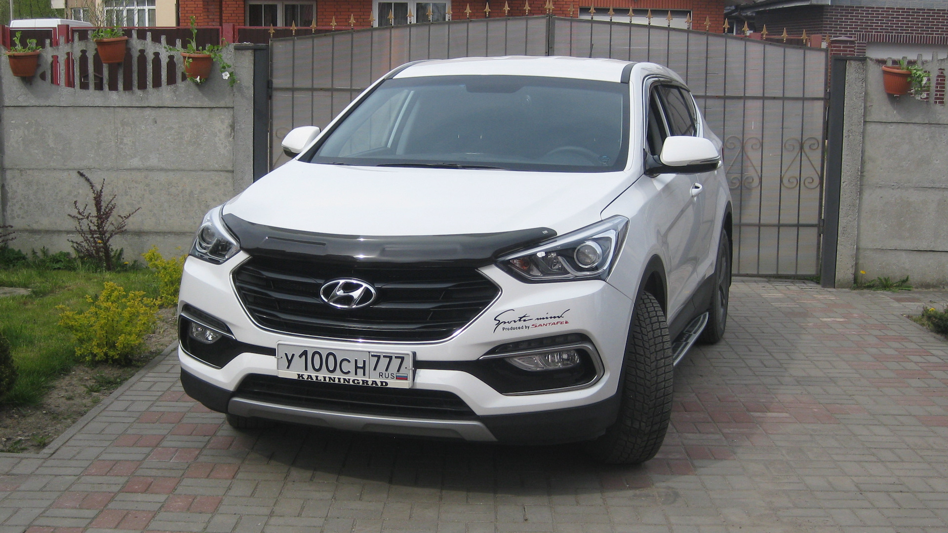 Hyundai Santa Fe (3G) 2.4 бензиновый 2015 | 2.4 АТ Премиум на DRIVE2