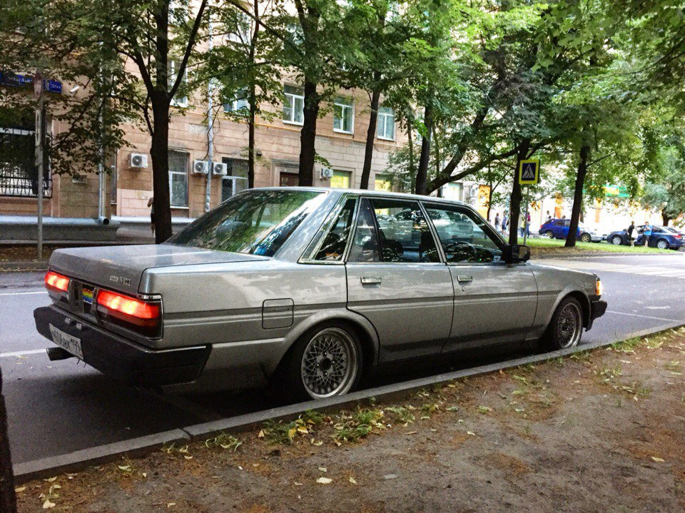 Фото в бортжурнале Toyota Mark II (70)
