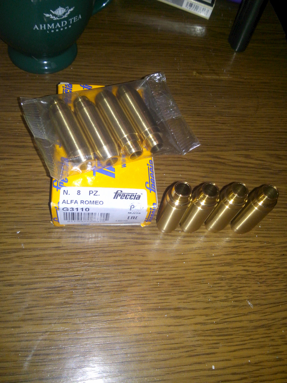 Бронзовые направляющие клапанов ALFA ROMEO G3110 — Lada 21093i. Запчасти на фото: G3110