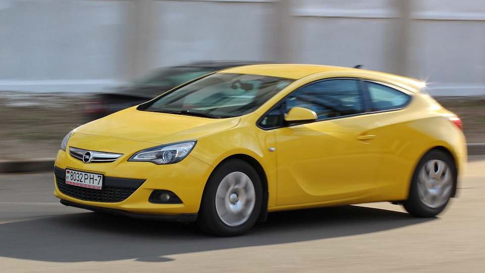 Opel astra gtc j масло