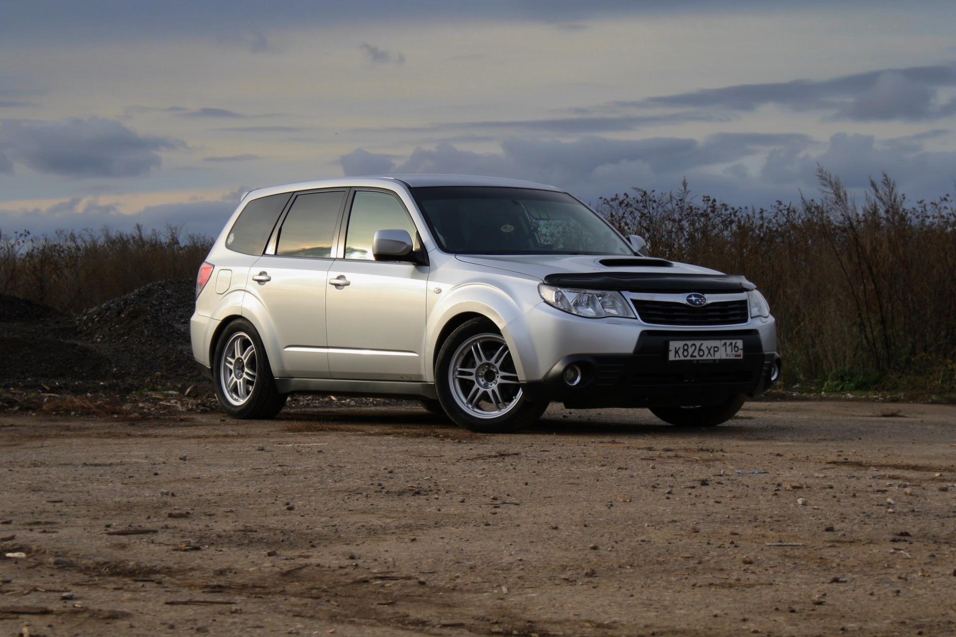 Forester cinema. Субару Форестер 200. Forester к133рв72,. Субару Форестер 2014г болотного цвета. Субару Форестер универсал 2008.