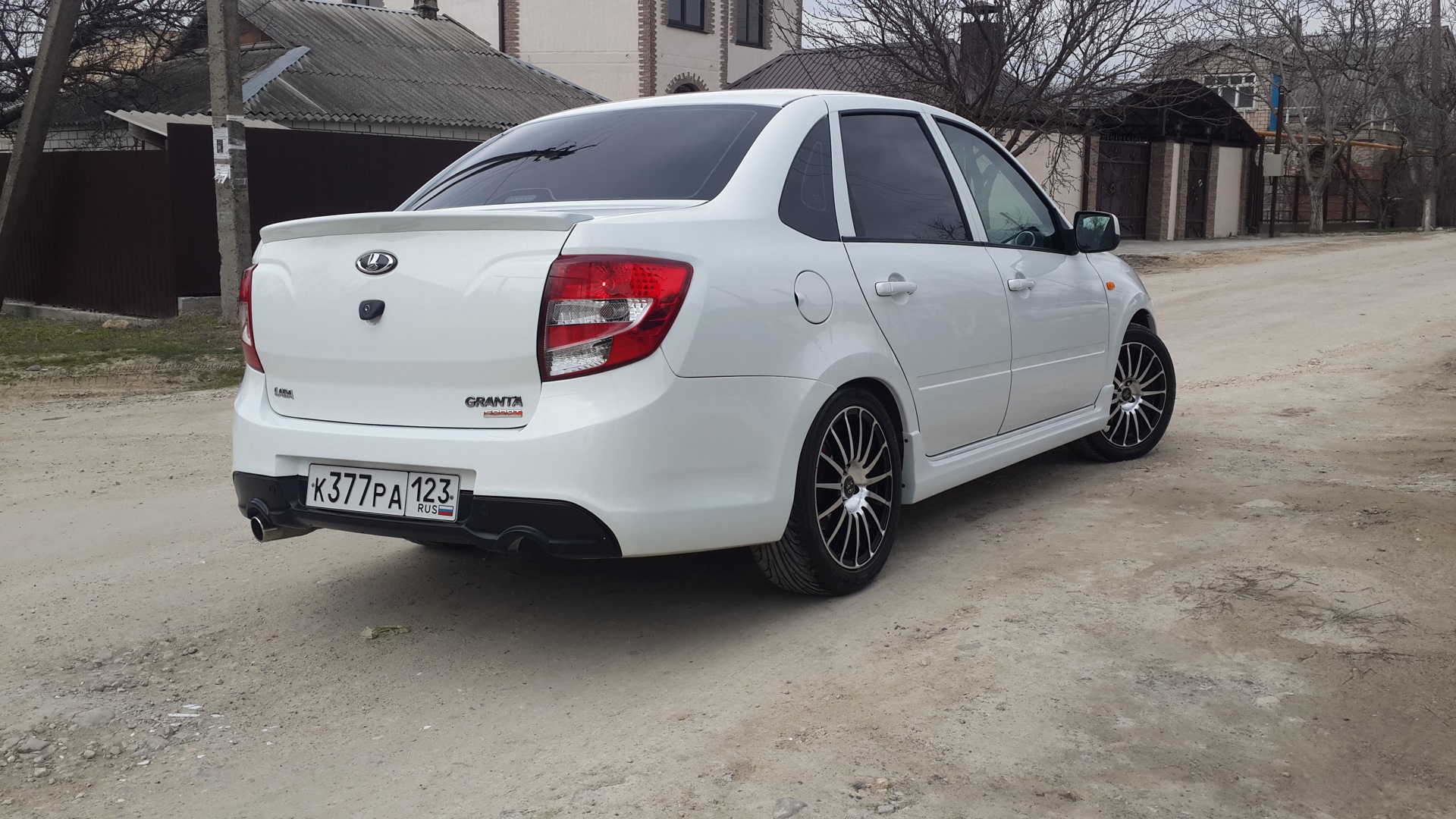 Lada Granta Sport 2015