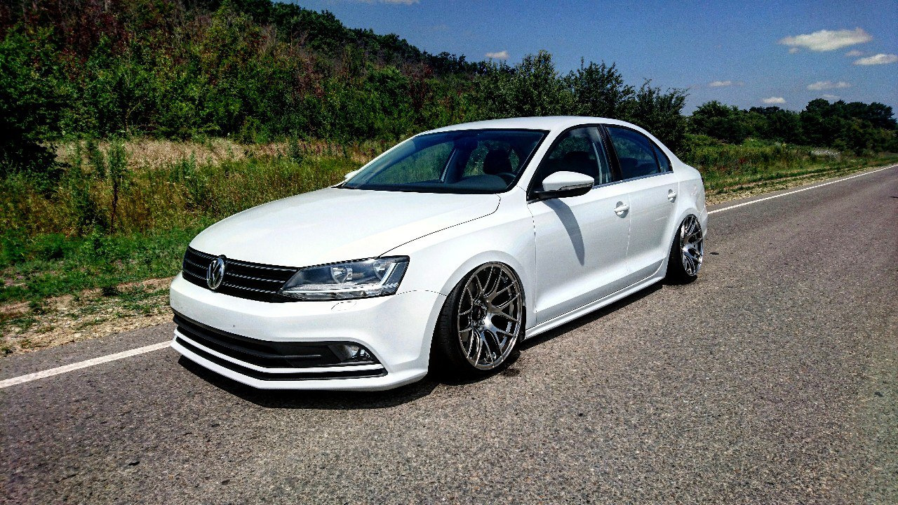 VW Jetta 6